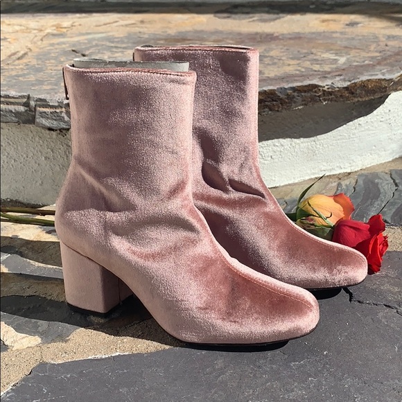 New Free People Cecile Velvet Ankle Boots Pink - Picture 12 of 16